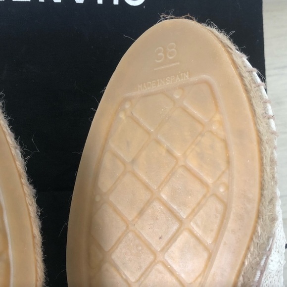 Chanel White Sequin Espadrilles - Size 38 - Picture 4 of 6
